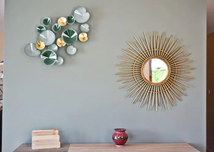 Terrasse Panoramique Ensoleillee Avec Vue Farinole