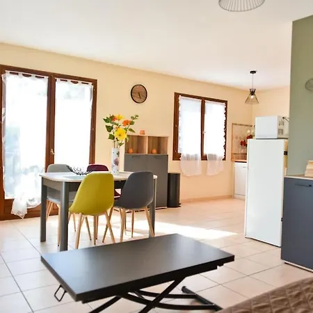 Terrasse Panoramique Ensoleillee Avec Vue Apartamento